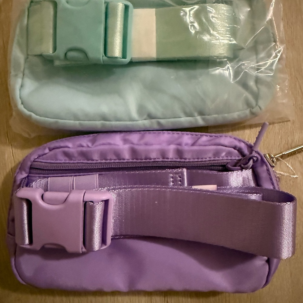 Lululemon Lavender Belt Bag - Picture 3 of 7